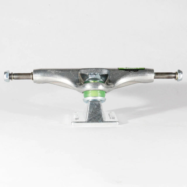 TRUCKS THUNDER